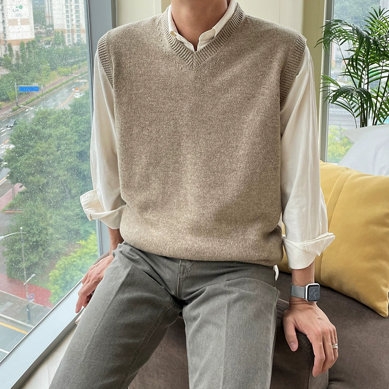 S8 No. 493 Knit V-neck Vest