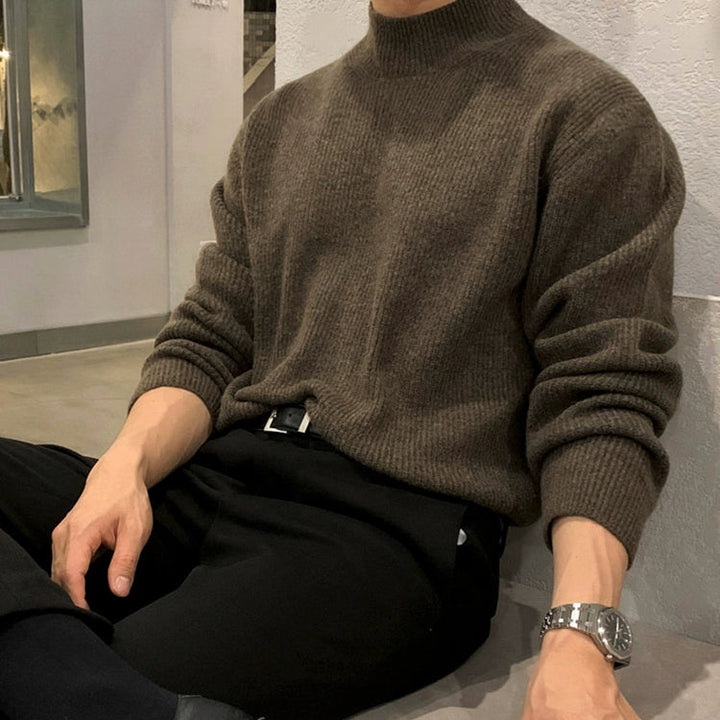 S8 No. 422 Semi-Turtleneck Knit Sweater
