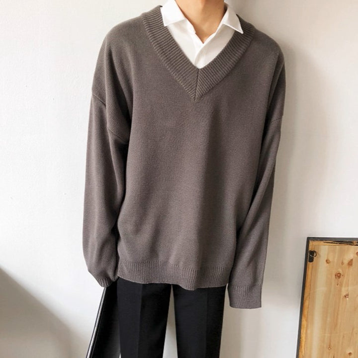S8 No. 454 Thick V-neck Sweater