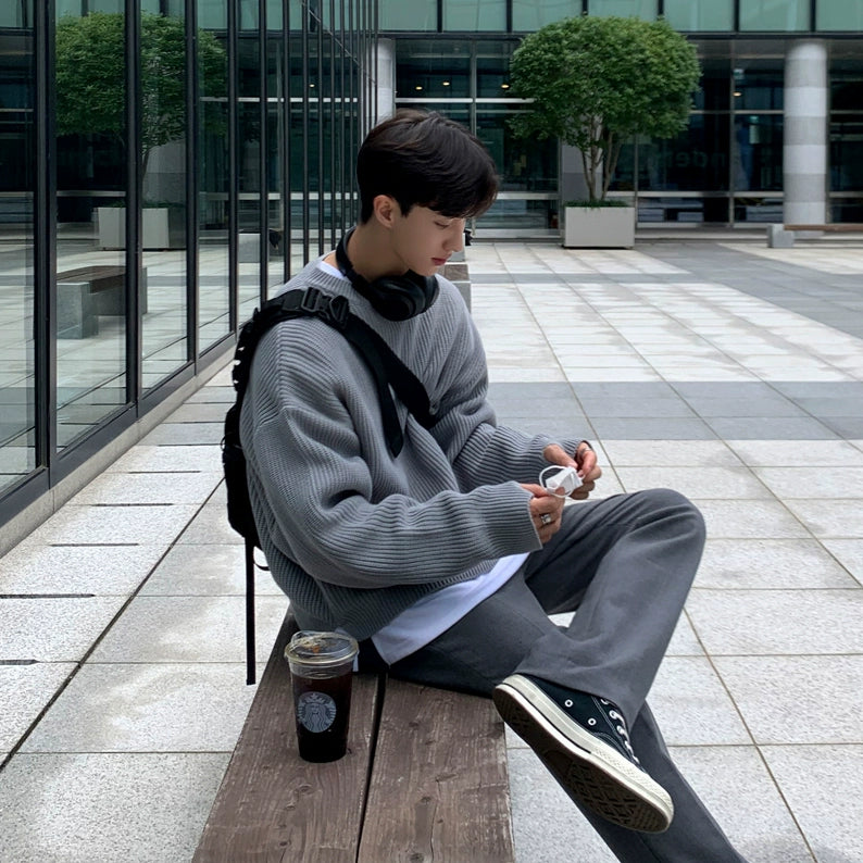 S8 No. 243 Loose Round Neck Sweater