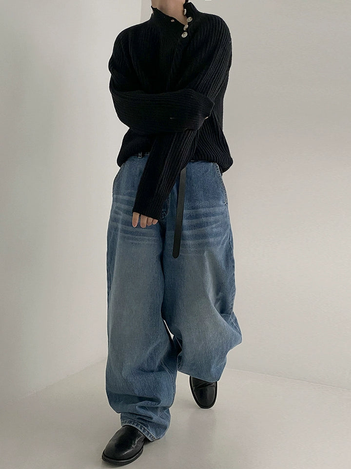 KC No. 412 Offset Knit Sweater