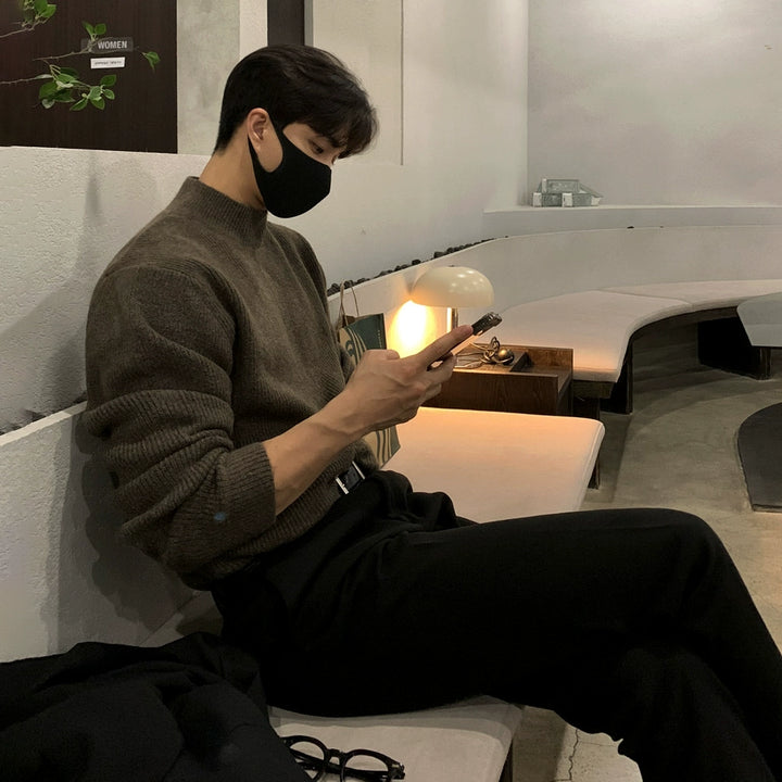 KC No. 422 Semi-Turtleneck Knit Sweater