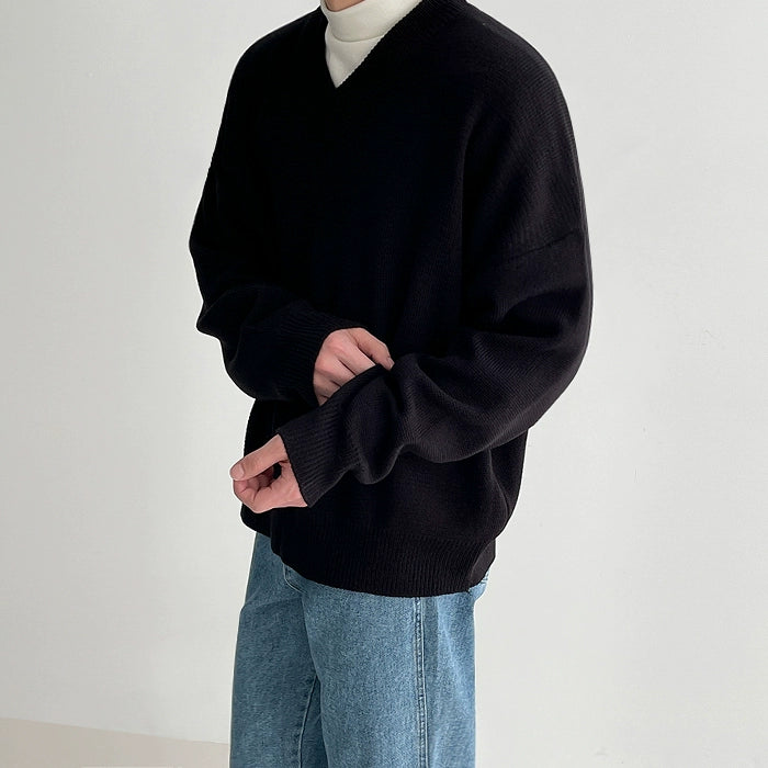 S8 No. 448 V-Neck Knit Sweater