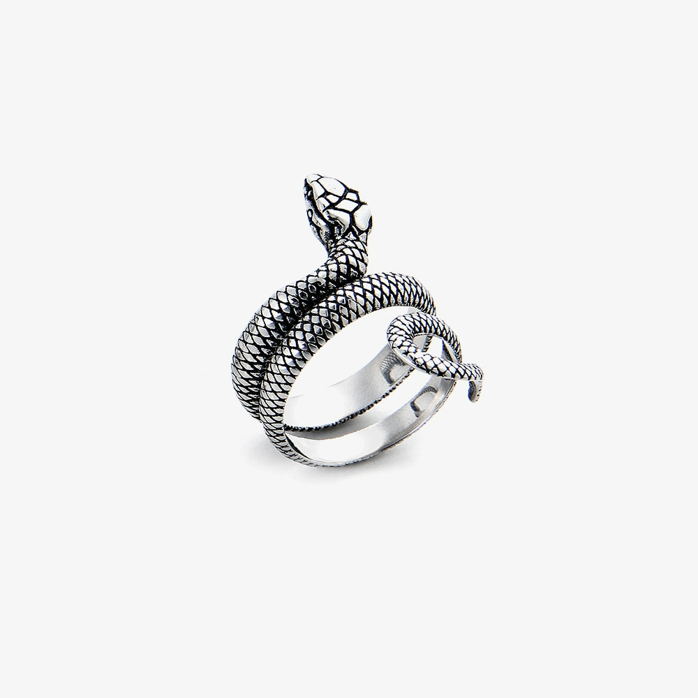 S8 No. 266 Snake Ring