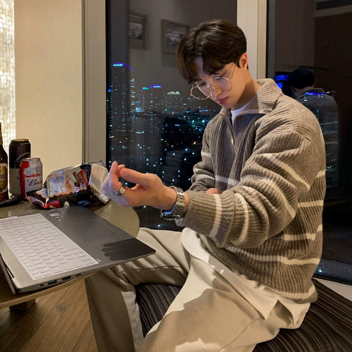 S8 No. 207 Lapel Knit Sweater