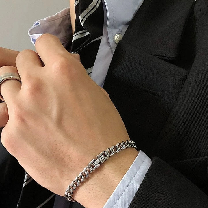 S8 No. 215 Cuban Bracelet