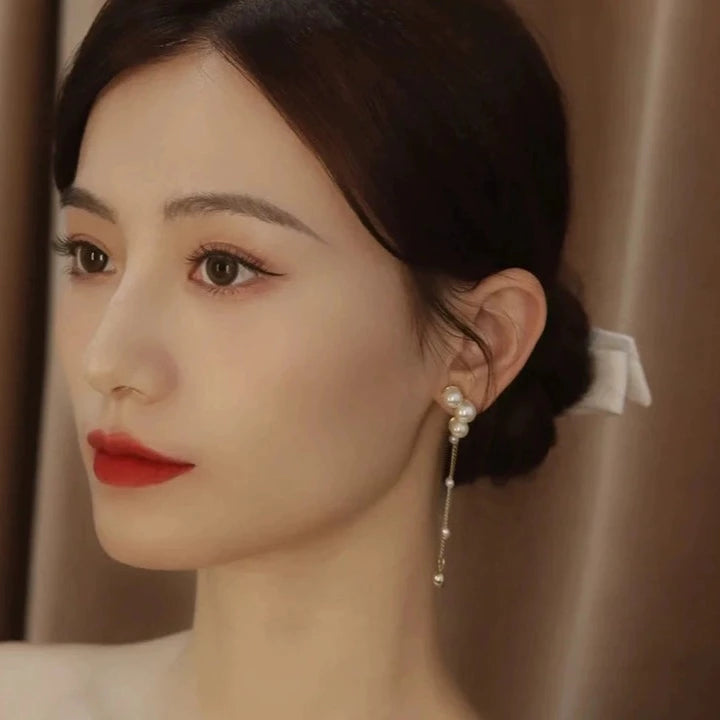S8 No. 208 Tassel Pearl Earrings
