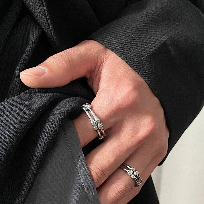S8 No. 236 Bone Ring